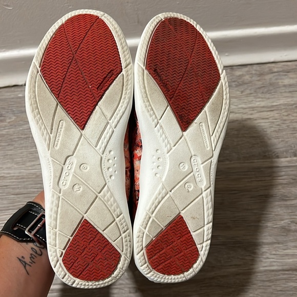 Crocs Loafers - Picture 5 of 12